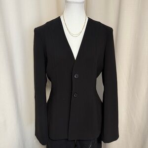 DYNAMITE hourglass blazer in M